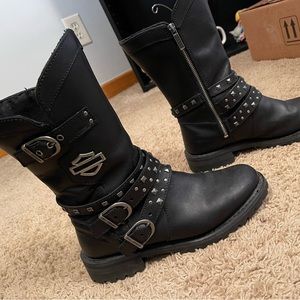 Women’s Harley Davidson Boots!